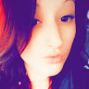 Meet your Posher, Kelli